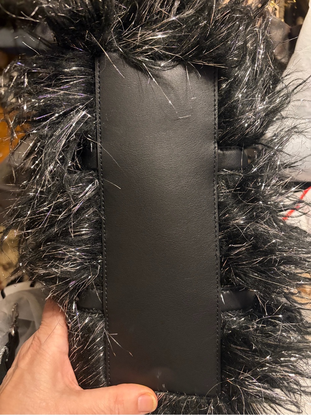 Marc Jacob’s NWT Faux Fur and Leather “Creature Tote with Shimmer - Picture 7 of 15